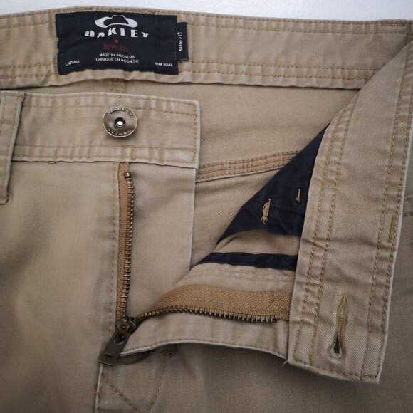 Oakley Slim Fit Men's Size 30/32 Tan Zipper & Button Closure Casual Pants - Picture 8 of 15